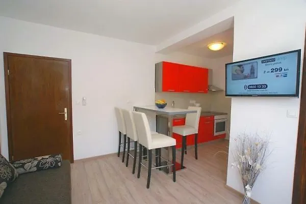 Blue Sky Residence Malinska 0*,
